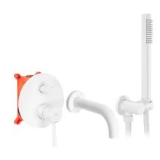 Смеситель для ванны Rea Lungo white B6440 белый