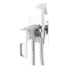 Смеситель с гигиенической лейкой Gerhans K15227W белый